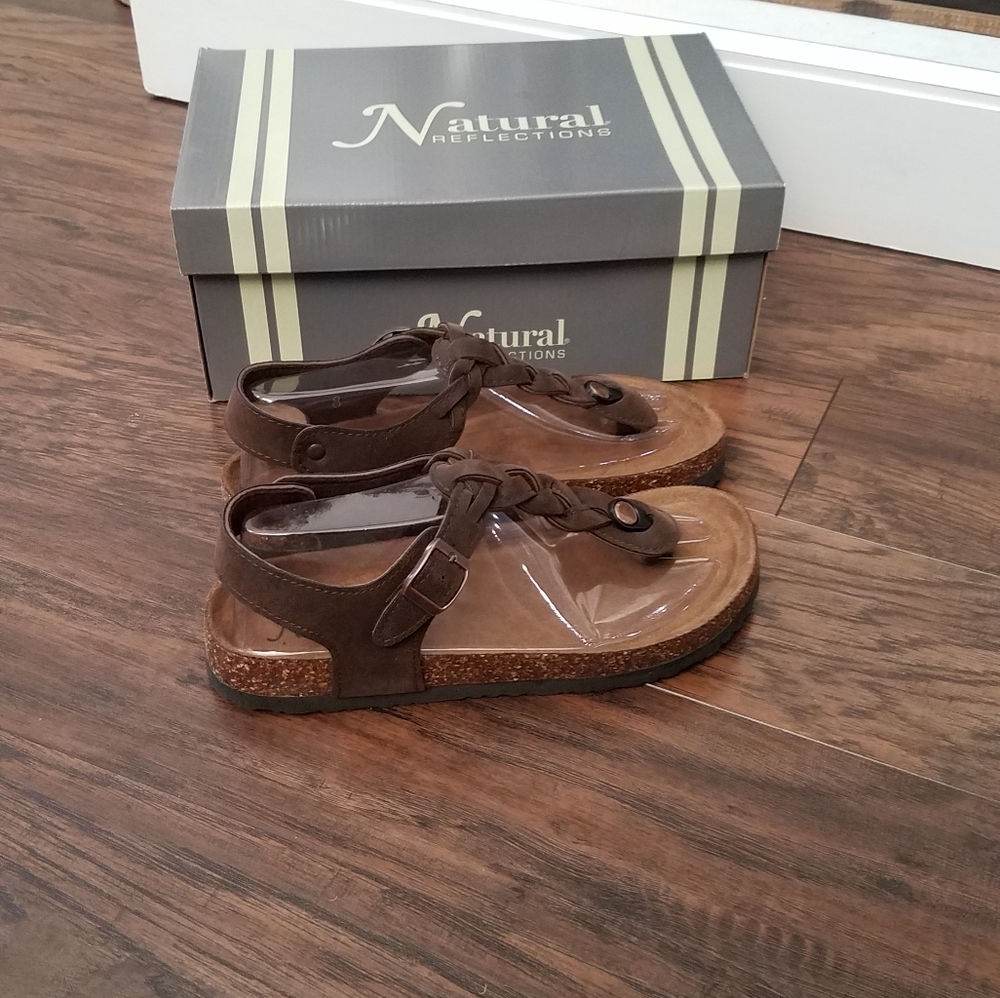 NIB Brown Braided T-Strap Sandals
